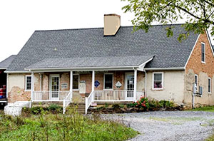 Farm-Store1B-300 farm store